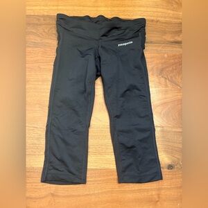 Patagonia Lightweight Pack Out Crops Black
